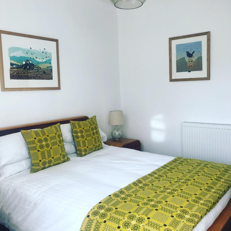 Llety Brynawel Guest House Pennal ภายนอก รูปภาพ